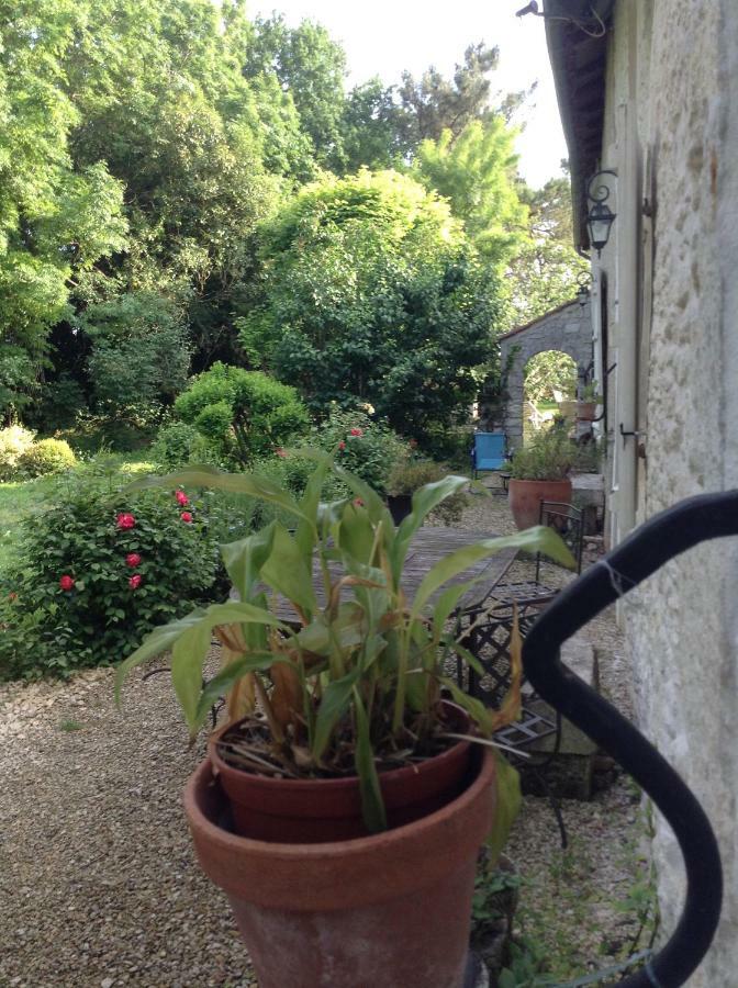 Gite du Calme Chérac Esterno foto