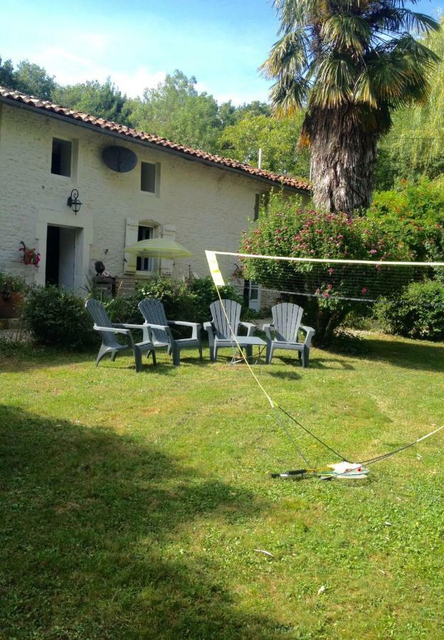 Gite du Calme Chérac Esterno foto